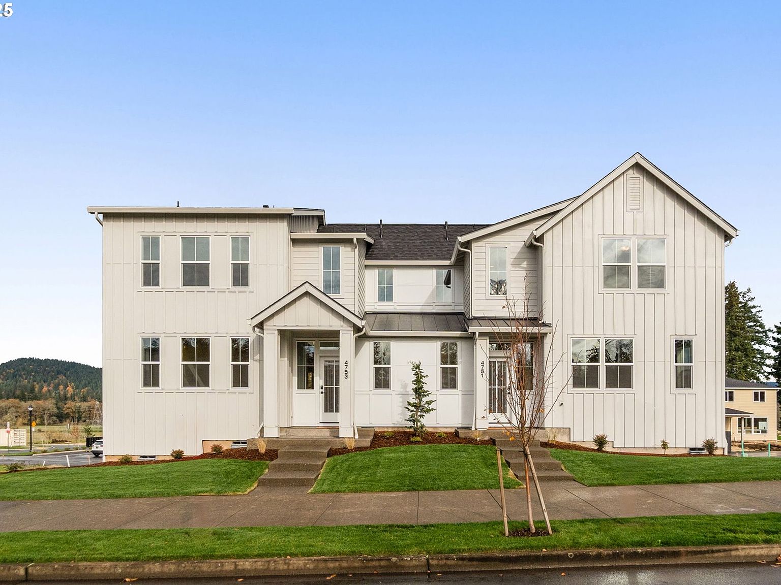 4753 NW Camas Meadows Dr