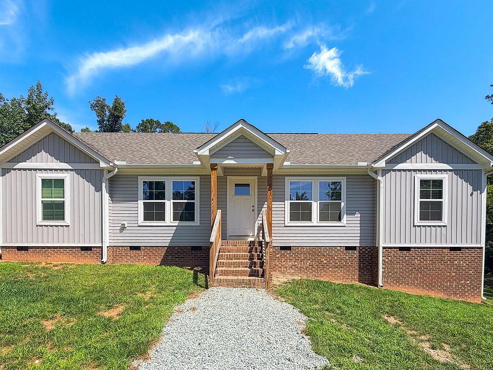1st image of 153 Sabins Estates Dr