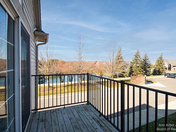 5th image of 3124 Primrose Ln