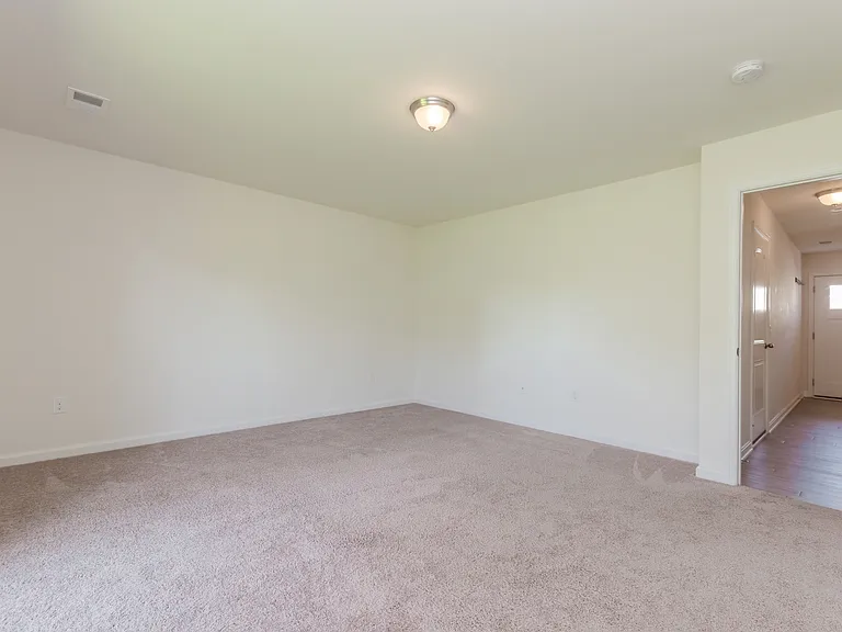 172 Drexel Ct — Photo 37