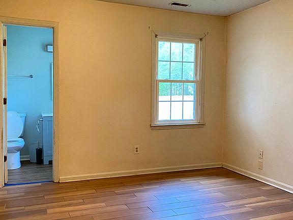 5th image of 234 Cedar Creek Drive