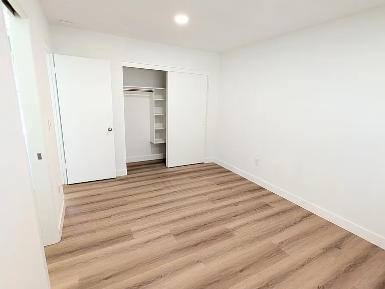 202 Toronto Ave #2 — Photo 8