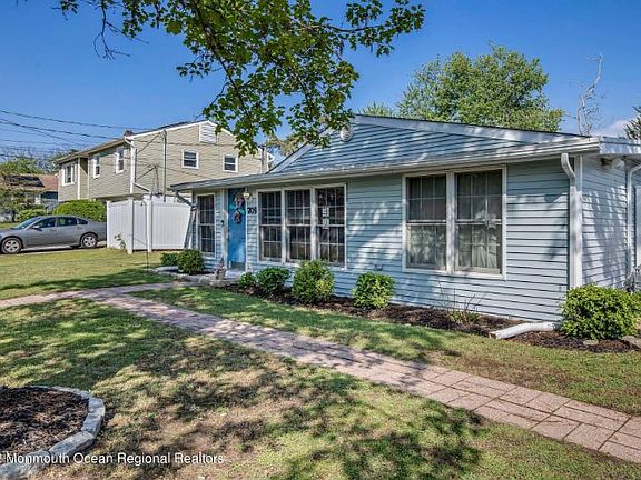 4th image of 709 Beach Ave