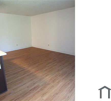 3rd image of 1000 Claudia Ct #A44