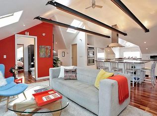 (Undisclosed Address), Oakland, CA 94609