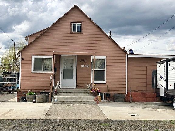 3rd image of 643 N 11th Ave