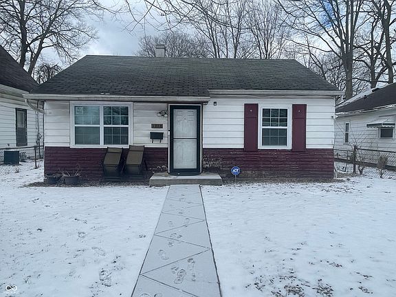 2nd image of 1318 W 31st St