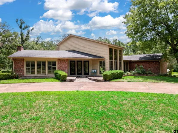 620 Creekwood St, Crockett, TX 75835