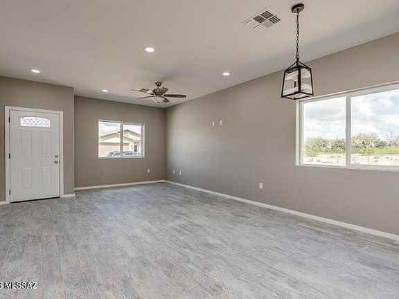4th image of 5930 N Placita Arroyo Plana