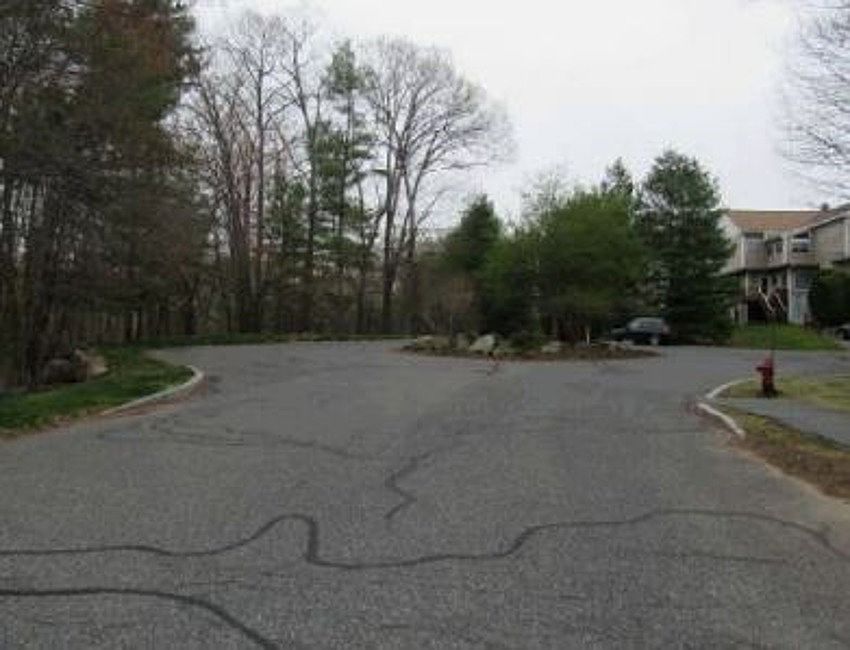 2nd image of 23 Half Crown Cir Building 80