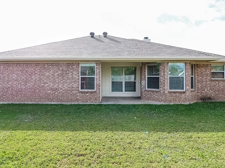 1012 SW Hillside Dr — Photo 14