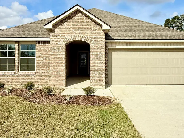 206 Southern Oak Dr, Lafayette, LA 70507