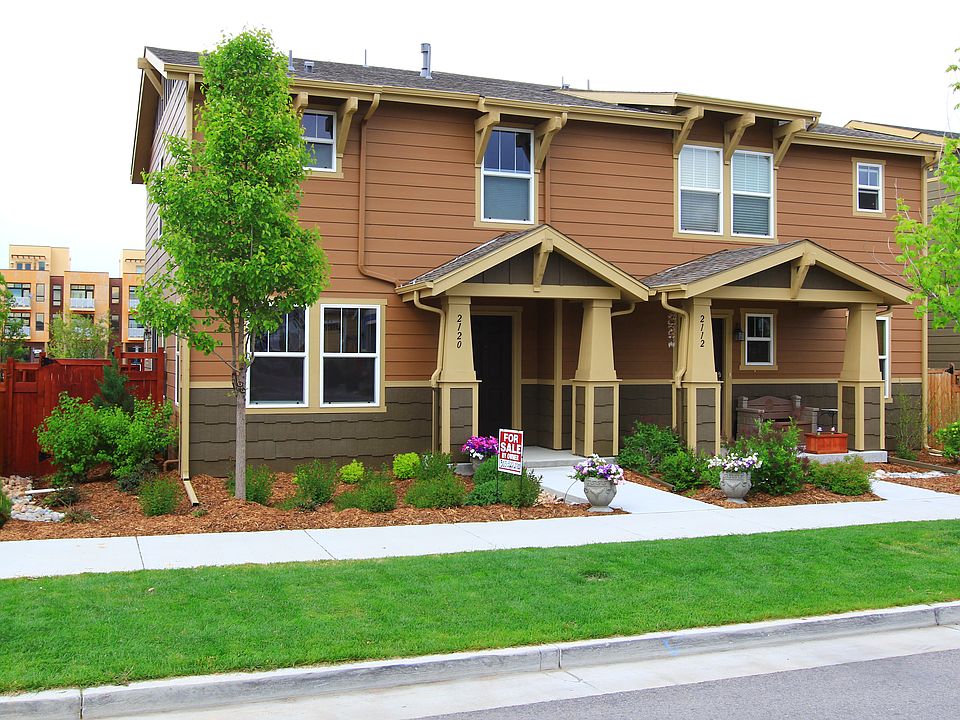 2nd image of 2120 Willow Ct