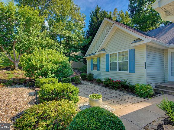 2nd image of 8256 Reagan Dr
