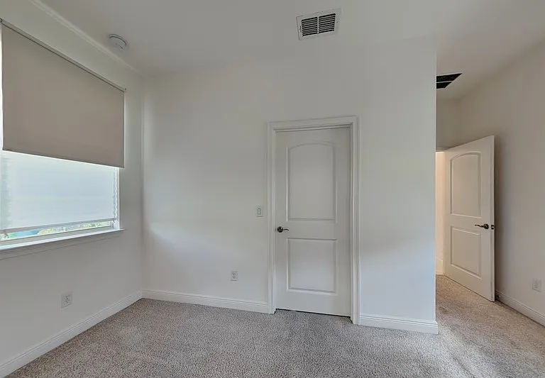 6649 Harper Way — Photo 17