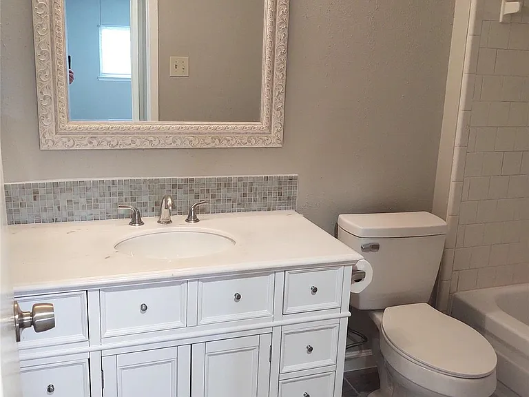2187 Pilgrims Bend Dr — Photo 16