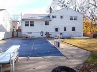 310 Pershing Rd, Clifton, NJ 07013