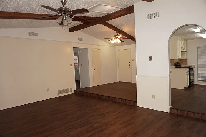 6948 Brandywine St — Photo 5
