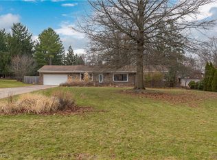 15420 Colebright Dr, Strongsville, OH 44136