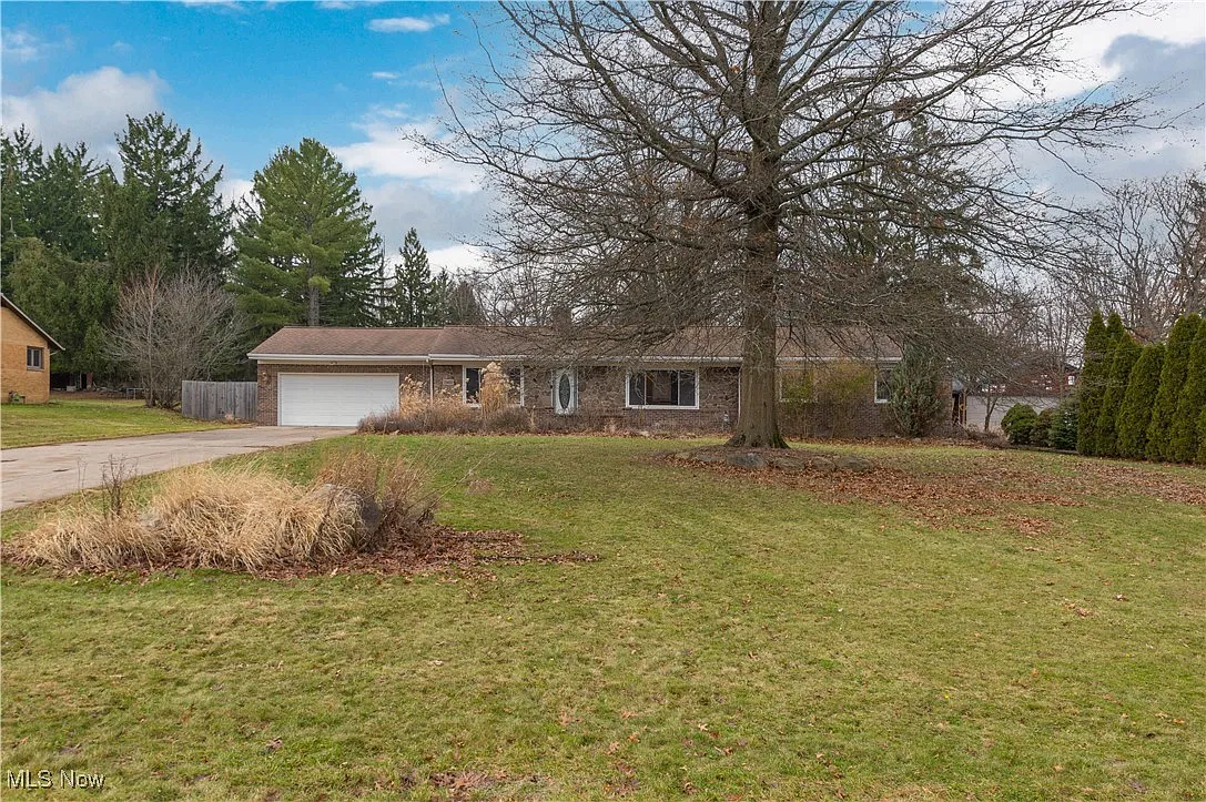 15420 Colebright Dr photo 1