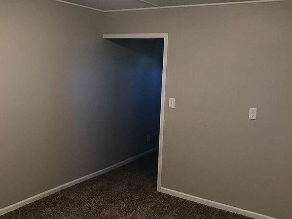 4th image of 902 S McAlister Ave