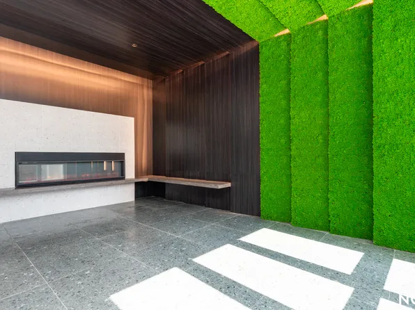 31-61 Vernon Boulevard image 32 of 75