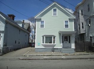 40 3rd St, Lowell, MA 01850
