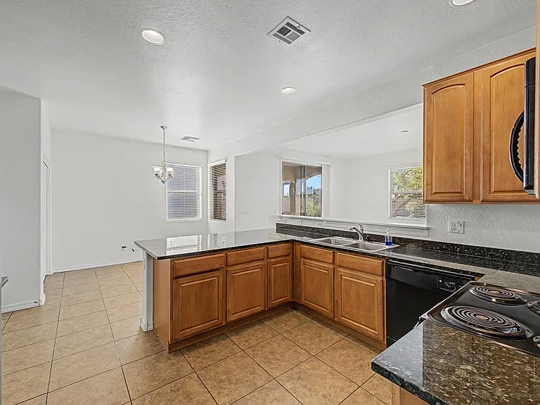 18436 W Nambe St — Photo 3