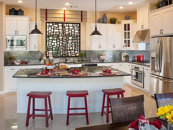 The Creekdale - Kitchen