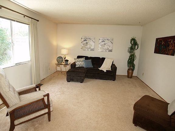 5th image of 2701 Sheffield Ln
