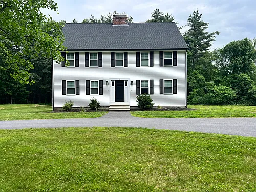 72 Hill Rd #A Photo 1