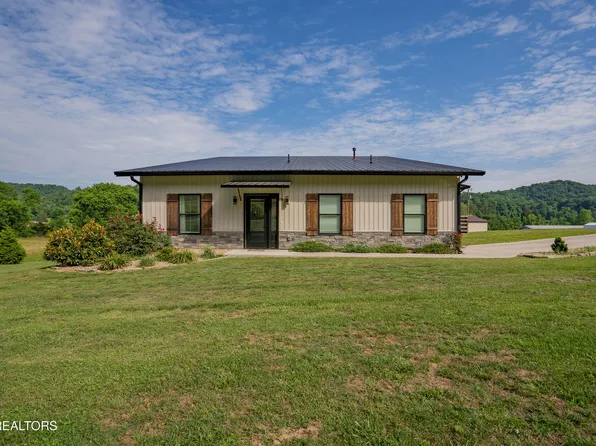 1352 Dutch Valley Rd, Clinton, TN 37716