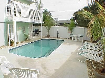 Common Pool and Sun deck
