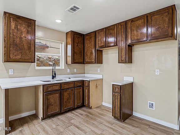 2nd image of 6002 1/2 Pam McCall Dr #1