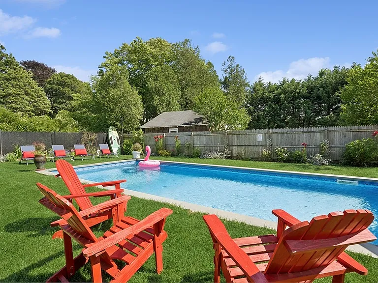 24 Pleasant Ln — Photo 10
