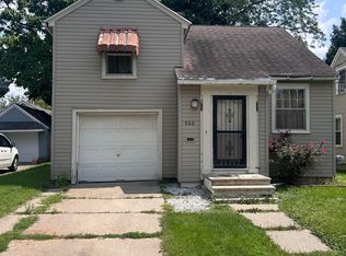926 Cawood St, Lansing, MI 48915