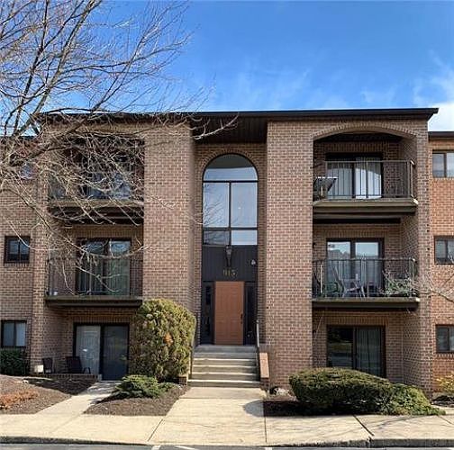 1st image of 913 Cold Spring Rd APT 6