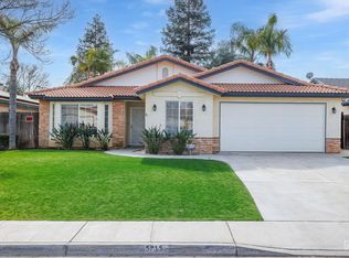 5715 Pine Trail Dr, Bakersfield, CA 93313
