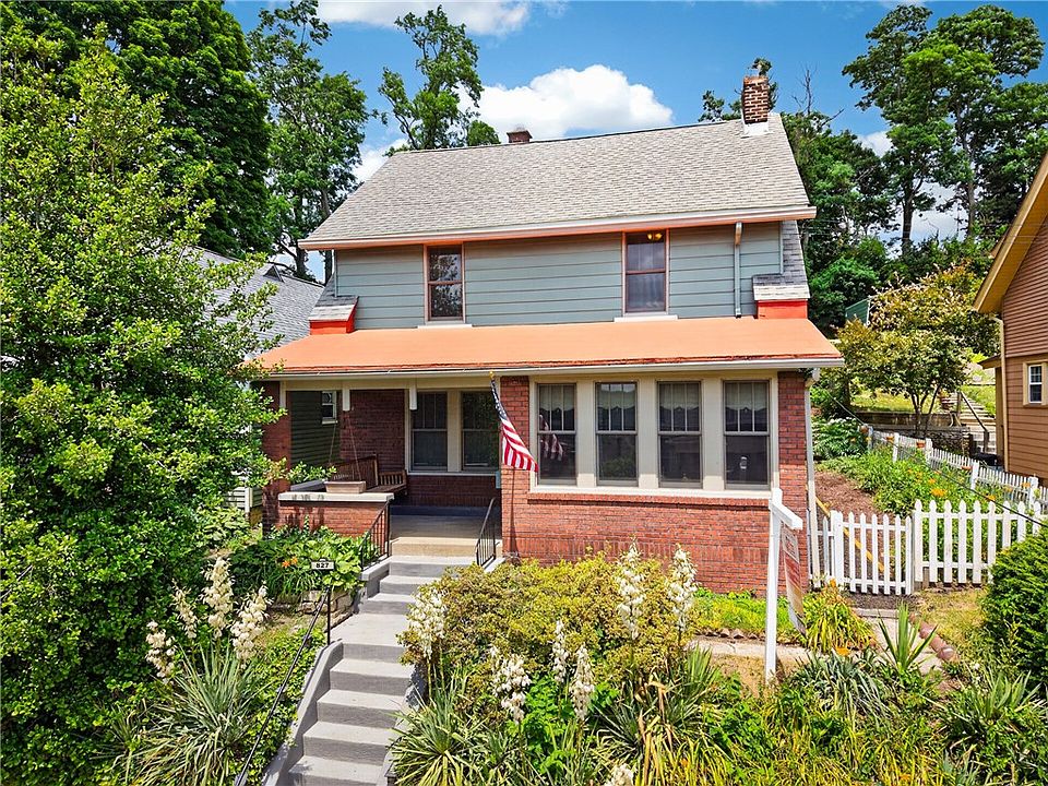 1st image of 827 Florence Ave