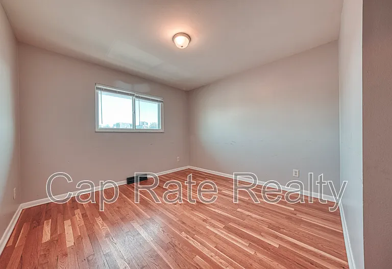 26 S Hampton Rd #D — Photo 5