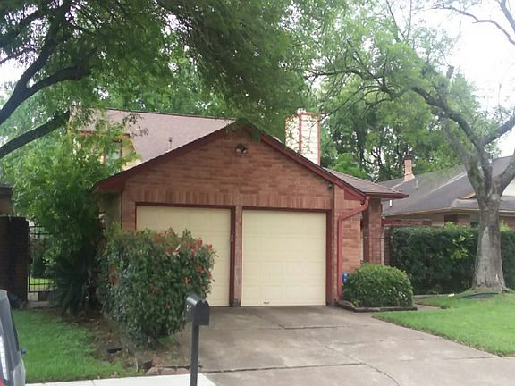 3rd image of 16602 Rock East Dr