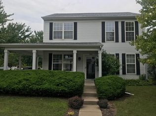 1050 Four Seasons Blvd, Aurora, IL 60504