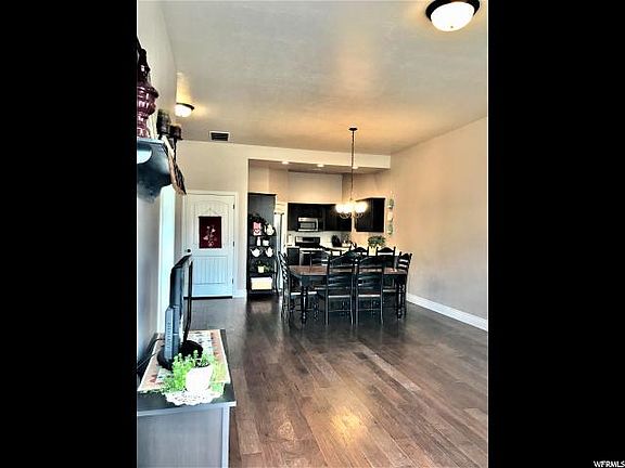 5th image of 637 E 950 S APT 27