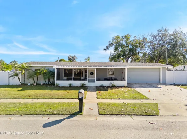 1135 Crescent Dr, Titusville, FL 32796