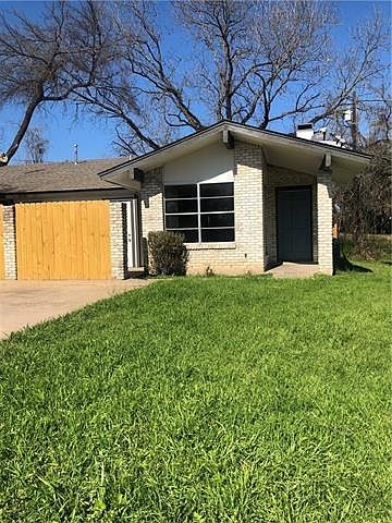 1st image of 2800 Lovell Dr #B