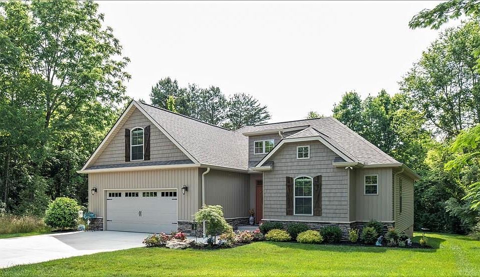 1st image of 125 Utsesti Ln