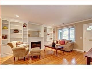5th image of 1732 Crane Ave