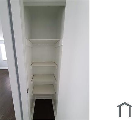 5th image of 3636 Seabrook Ave