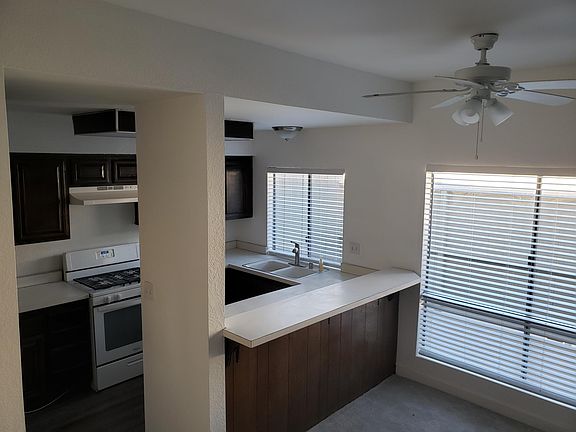 5th image of 2830 W Segerstrom Ave Unit E