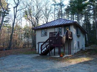 8 Grove St, Windham, NH 03087